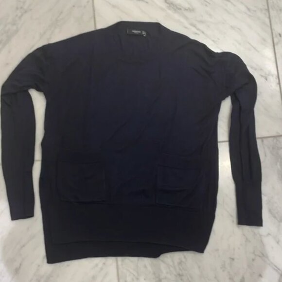 Boxy cropped sweater from Mango with pockets. - Picture 5 of 6